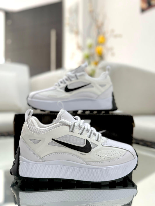 Tenis Nike para Mujer de suela alta