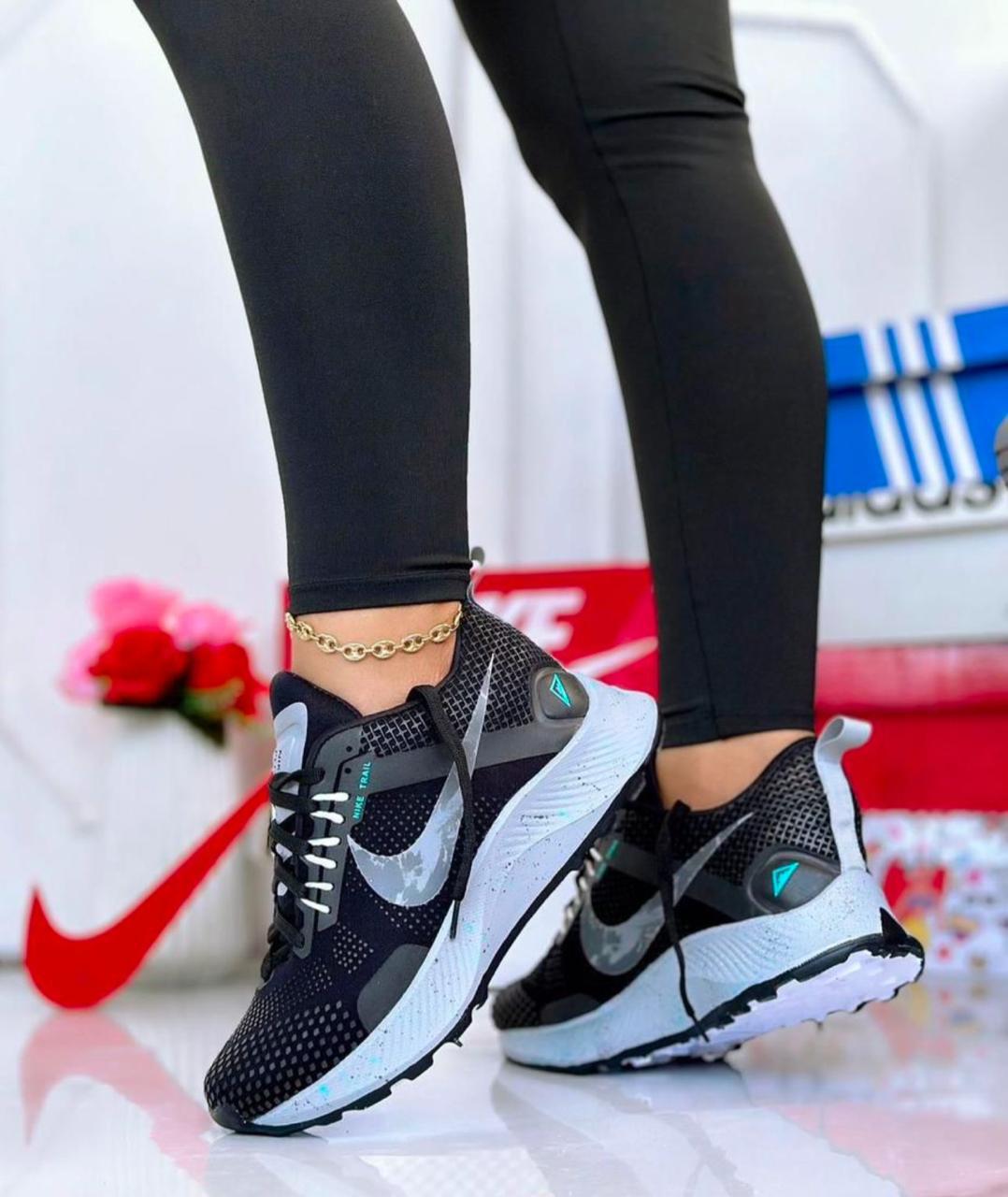 Nike Trail tenis para mujer